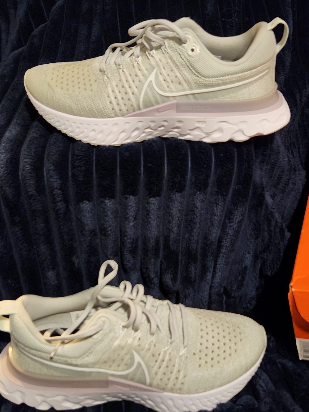 Nike Women's Light Gray And Lilac React Running Shoes